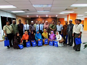 Kerja Sama Unigha dan University Malaya 2013-3